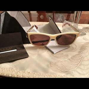 Gucci 50mm Square Gold Tone Sunglasses mens Womens